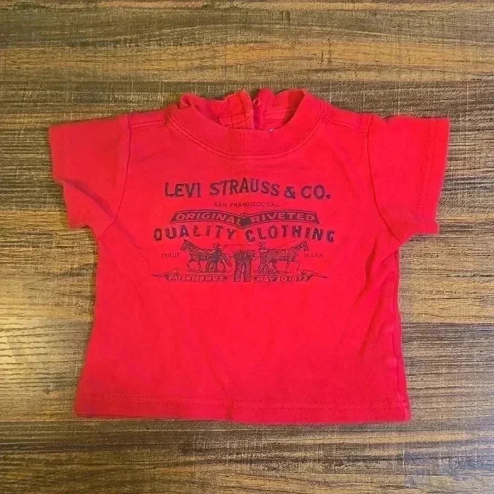 Levi's My first Levi's red t-shirt 0/6M